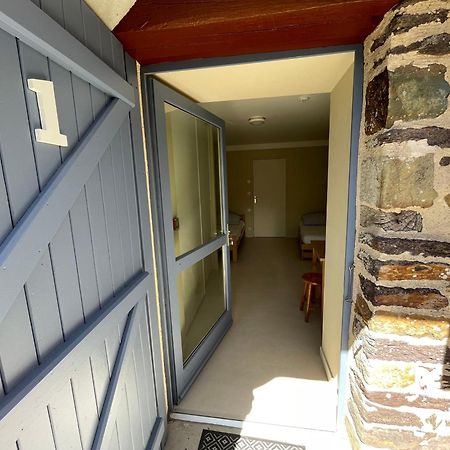 Auberge Val Sans Retour Trehorenteuc Exterior photo