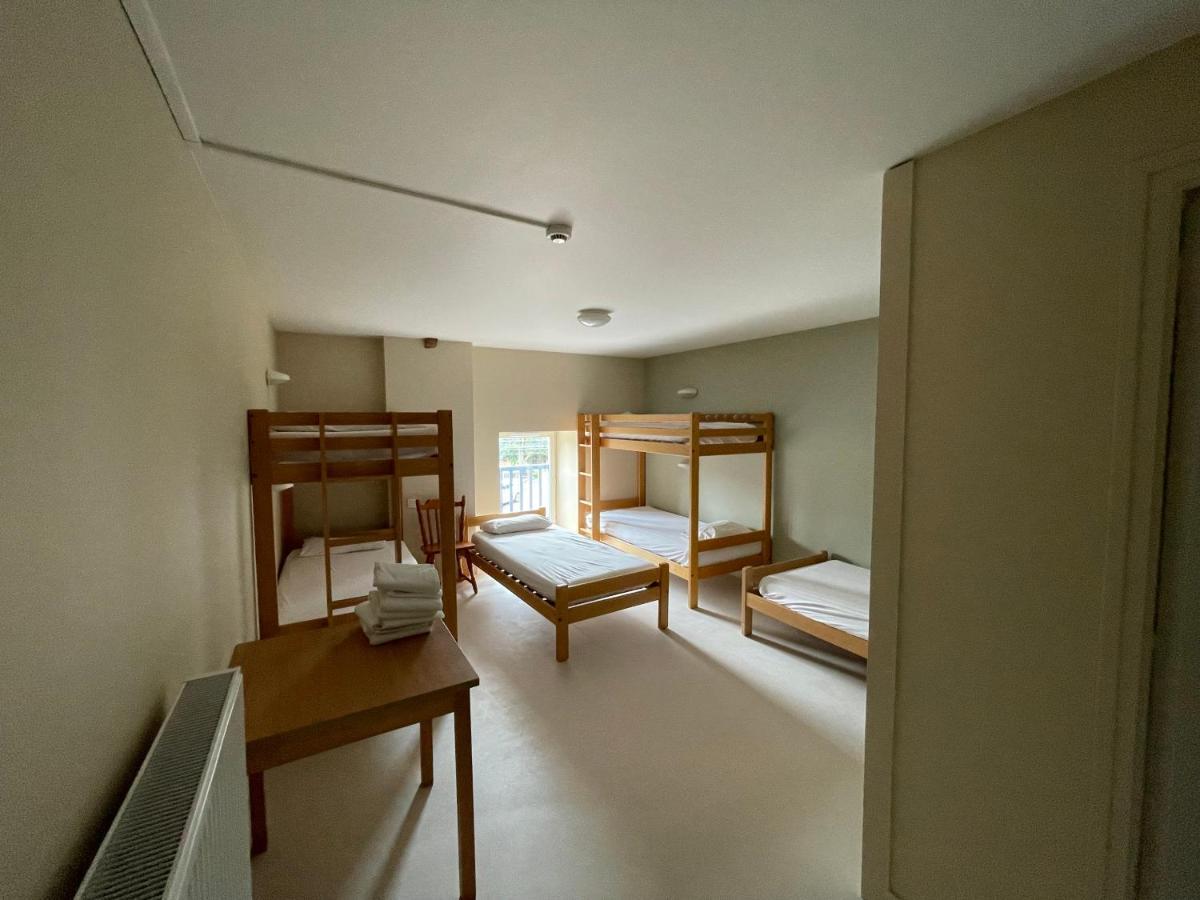Auberge Val Sans Retour Trehorenteuc Exterior photo